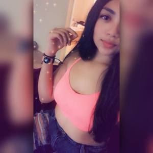 Meet your Posher, Kendra